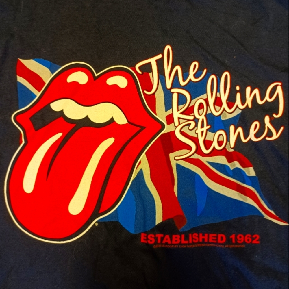 Rolling Stones dark blue t-shirt
